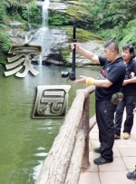 横店剧组复工新规:必须全员满分通过疫情防控考试 2020-02-27 近日，横店影视城发布新规定，要求所有在横店取景拍摄的剧组在复工前需全员参加考试，且考至满分100分才能申请复工。